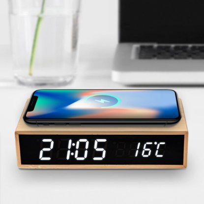 Sat s bežičnim punjačem MIKAMAX Bamboo Wireless Charger Clock