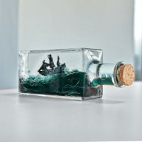 Ukras MIKAMAX Unsinkable Pirate Ship
