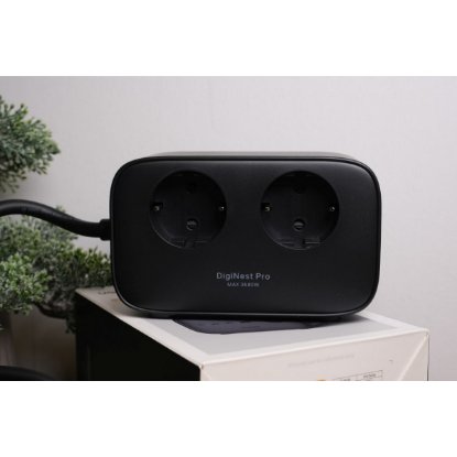 Kućni punjač UGREEN DigiNest Pro, 100W GaN, USB-A, 3XUSB-C, 2Xschuko, crno-sivi