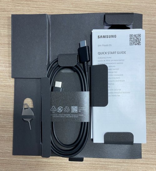 RABLJENI - Mobitel SAMSUNG Galaxy Z Fold7, 8", 12GB, 256GB, Android 16, crni