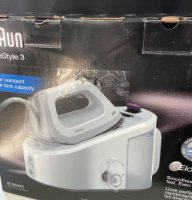 RABLJENI - Parna postaja BRAUN IS3044WH, 2400W, 6 bara, 340 g/min, 2 l, bijelo-siva