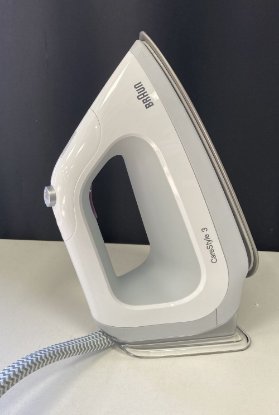 RABLJENI - Parna postaja BRAUN IS3044WH, 2400W, 6 bara, 340 g/min, 2 l, bijelo-siva