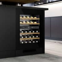 Ugradbeni hladnjak za vino CASO DESIGN WineDeluxe WDU 36, za 36 boca, 2 temperaturne zone, energetski razred F, crni