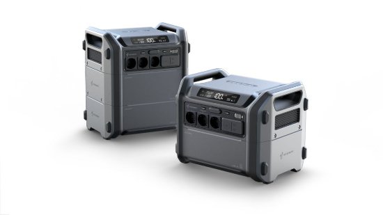 Prijenosna elektrana SEGWAY Cube 2000, 2000 Wh LiFePO4, maksimalni AC izlaz 2200 W (surge 4400 W), maksimalni solarni ulaz 800 W (12-60V), maksimalni DC ulaz 800 W, 3× 230V utičnice, 12V utičnica, 4×