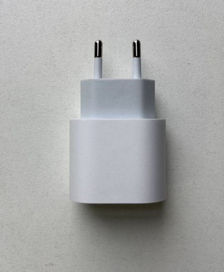 RABLJENI - Kućni punjač APPLE, USB-C Power Adapter, 20W