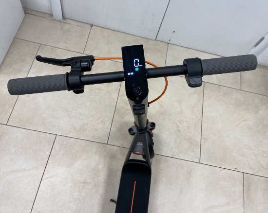 RABLJENI - Električni romobil XIAOMI Electric Scooter 6 Lite, autonomija do 25km, brzina 25km/h, kotači 10˝