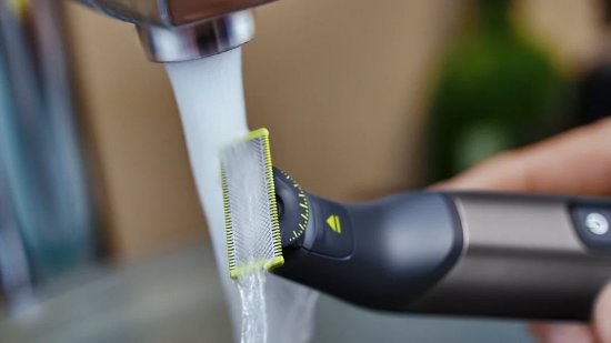 Aparat za brijanje PHILIPS QP6552/15, OneBlade Pro 360, lice+tijelo, crno