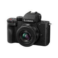 Digitalni fotoaparat PANASONIC Lumix DC-G100D + Lumix G Vario 12-32mm f/3.5-5.6 + stativ DMW-SHGR2, 20,3 Mp, 4K Ultra HD, crni